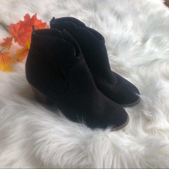 Old Navy Shoes - BLACK BOOTS By old navy